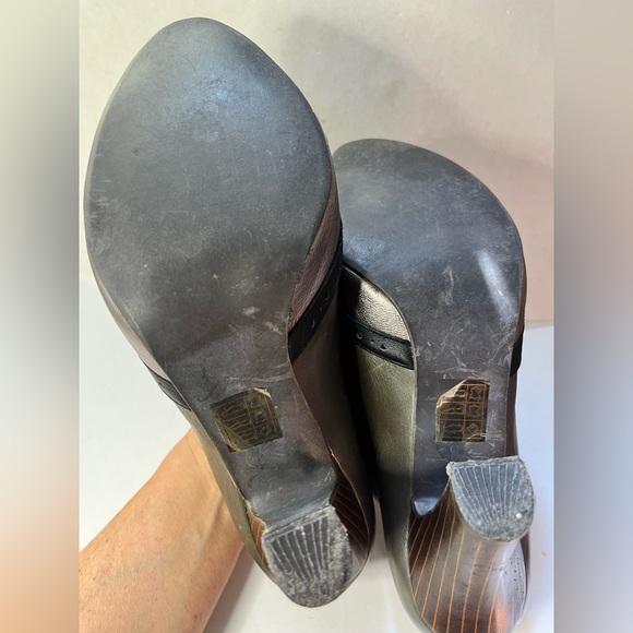 Jeffrey Campbell “Tomba” leather wing tip heels - Picture 7 of 8